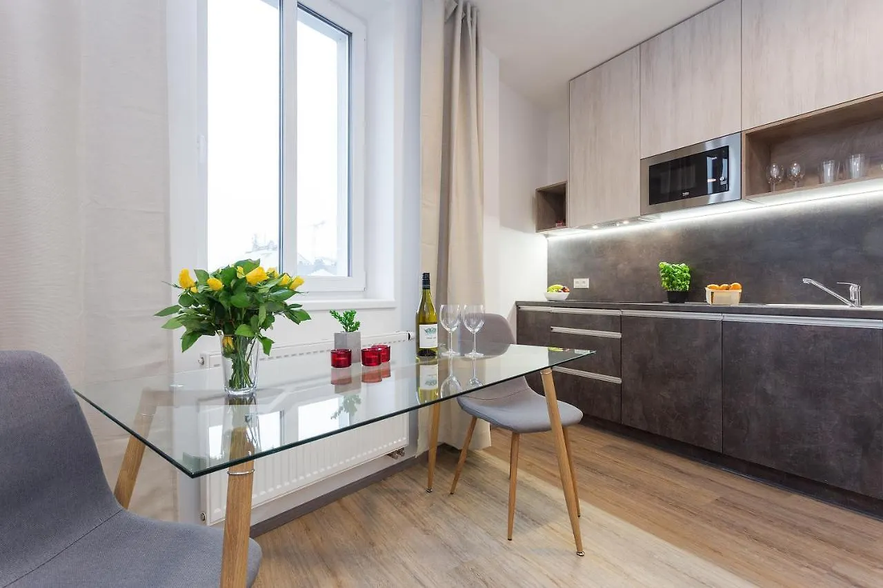 Harfa Apartments Прага Чехия